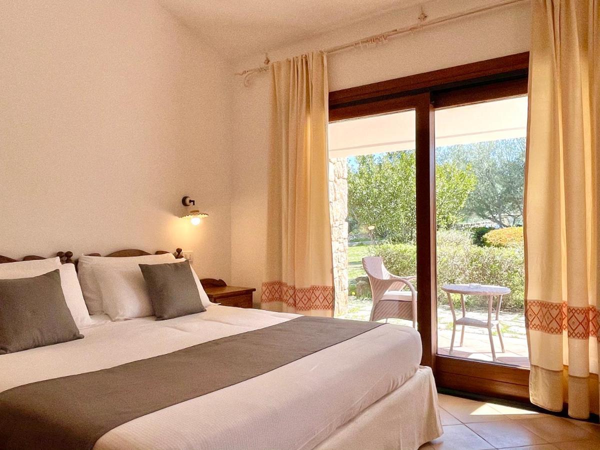 Punta D'Acu Country Resort Arzachena Ngoại thất bức ảnh