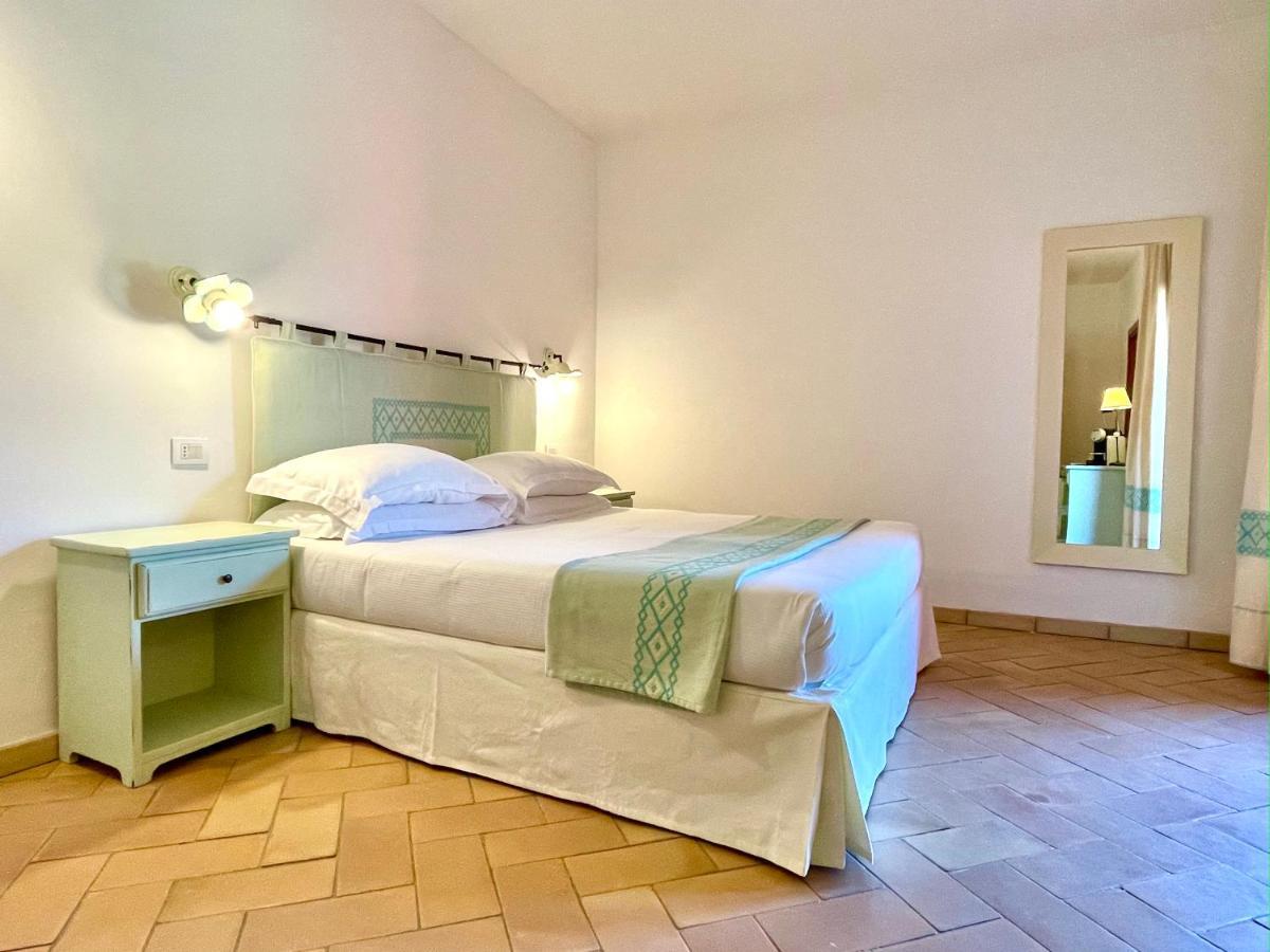 Punta D'Acu Country Resort Arzachena Ngoại thất bức ảnh