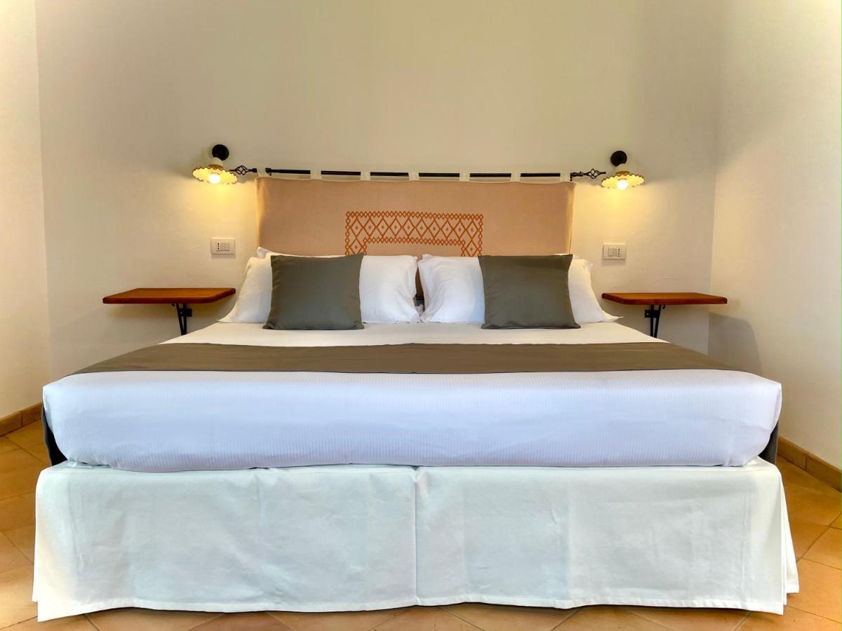 Punta D'Acu Country Resort Arzachena Ngoại thất bức ảnh