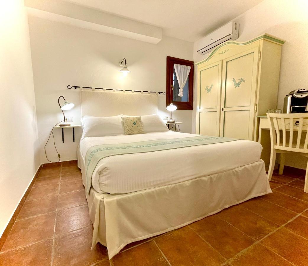 Punta D'Acu Country Resort Arzachena Ngoại thất bức ảnh
